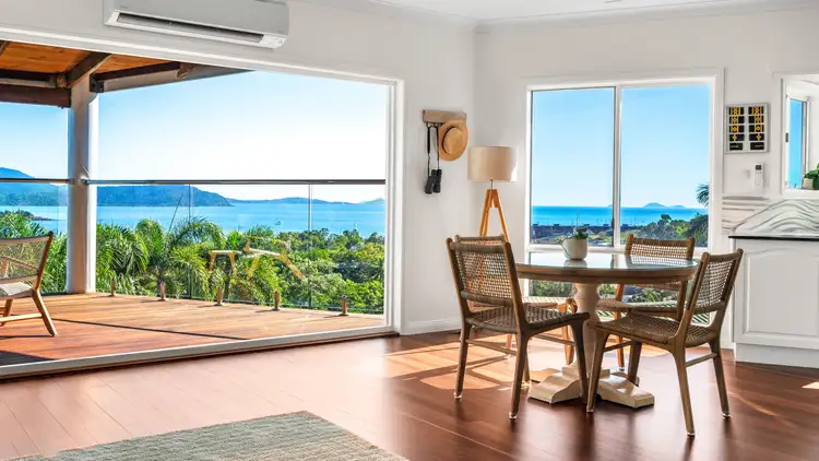 55 Eshelby Drive, Cannonvale QLD 4802