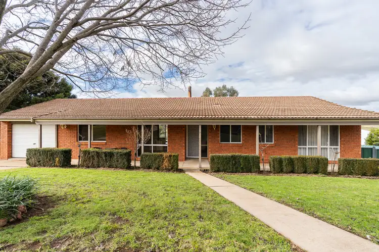 28 McArdle Street, Molong NSW 2866