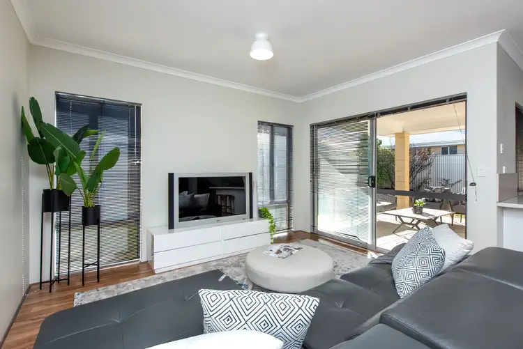 Sixth view of Homely house listing, 2 Crowned Way, Alkimos WA 6038