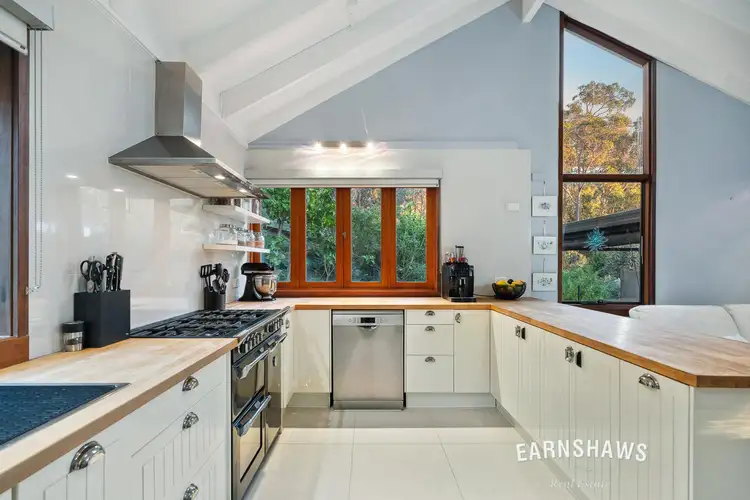 7 Robinson Road, Darlington WA 6070