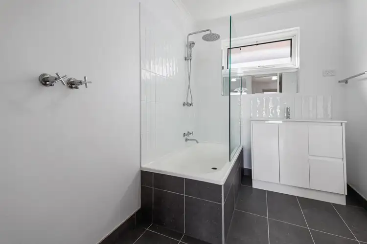 Sixth view of Homely unit listing, 5/1A Comber Street, Noble Park VIC 3174