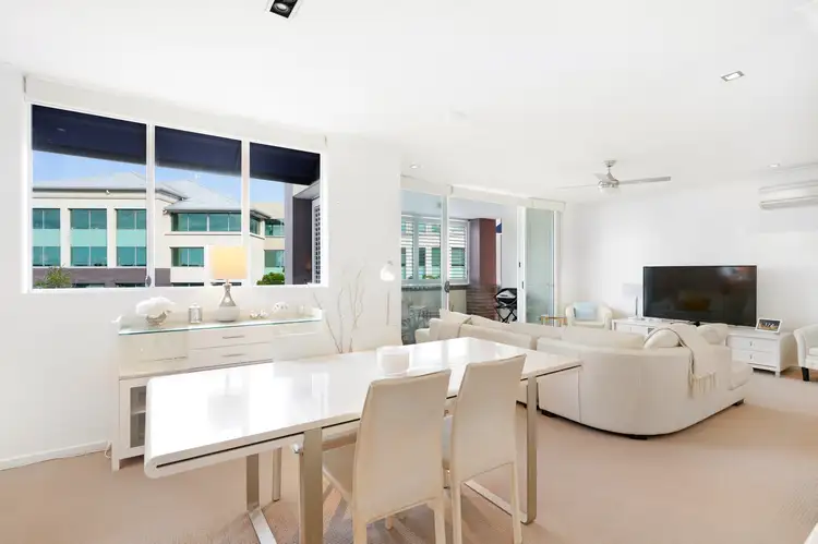 Sixth view of Homely apartment listing, 4025/3027 The Boulevarde, Carrara QLD 4211