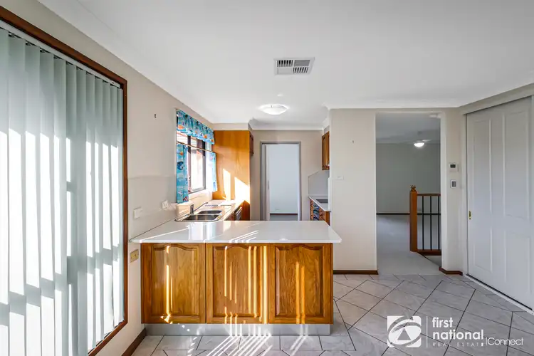 10 Manning Close, Mcgraths Hill NSW 2756