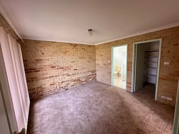 Second view of Homely house listing, 5 Hart Place, Castletown WA 6450