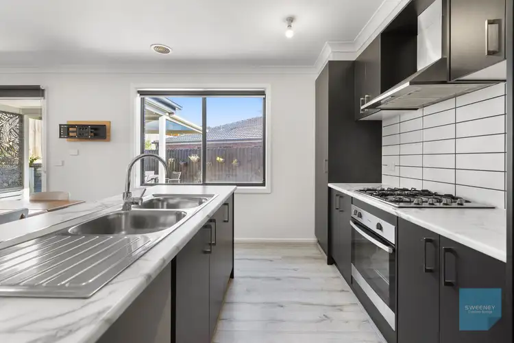 Third view of Homely house listing, 6 Farm Court, Bacchus Marsh VIC 3340