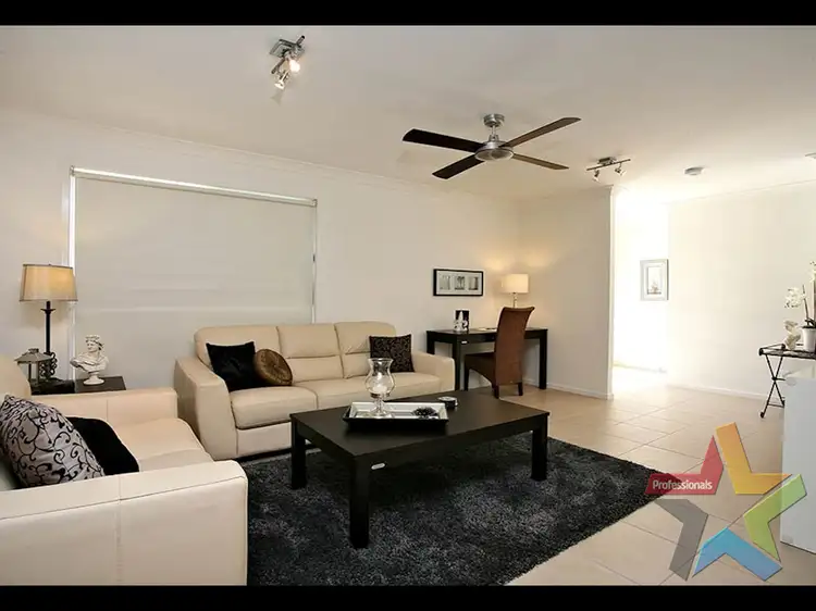 Third view of Homely townhouse listing, 2/31A Woodford Street, One Mile QLD 4305