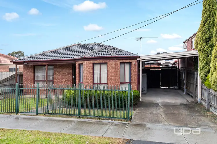 Main view of Homely unit listing, 1/92 Robinsons Road, Deer Park VIC 3023