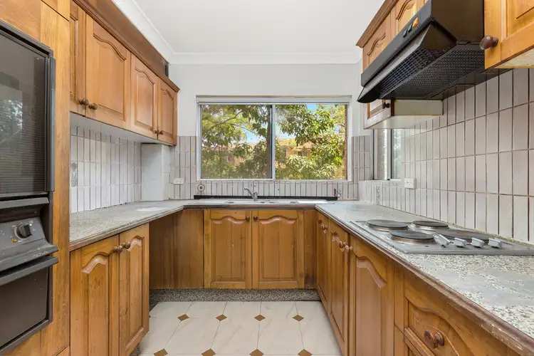 Fifth view of Homely apartment listing, 2/2 Moss Place, Westmead NSW 2145