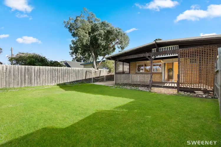 23 Fitzpatrick Drive, Altona Meadows VIC 3028
