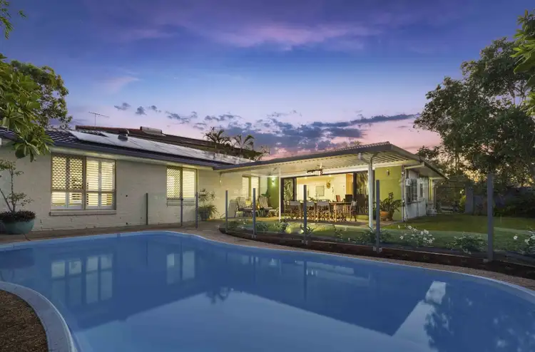6 Caledonia Court, Morningside QLD 4170