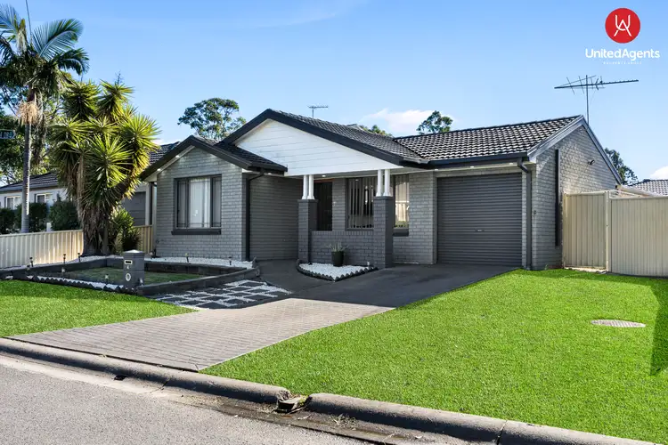 4 Brindabella Drive, Horningsea Park NSW 2171