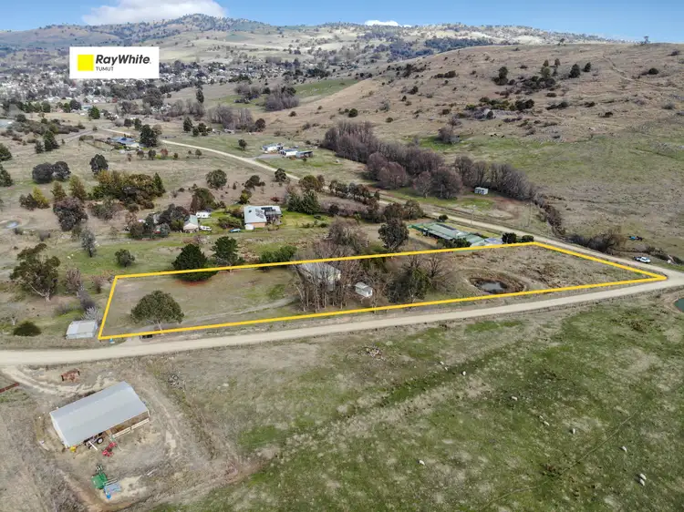 33 Ryans Road, Adelong NSW 2729