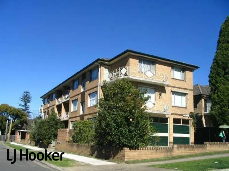 Main view of Homely unit listing, 3/2 Hill Street, Campsie NSW 2194