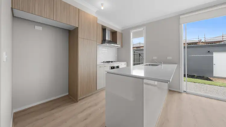 Fourth view of Homely townhouse listing, 270 Highlander Drive, Craigieburn VIC 3064