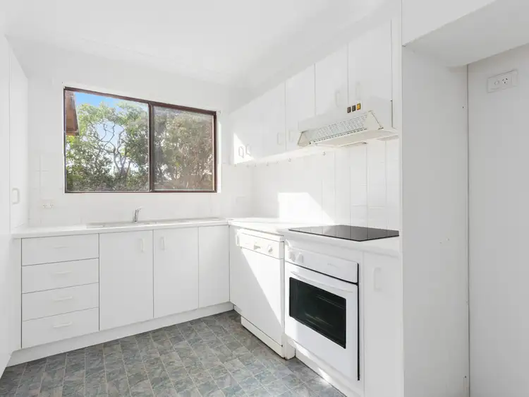 Sixth view of Homely unit listing, 10/74-78 Howard Avenue, Dee Why NSW 2099