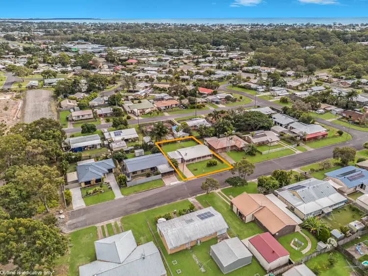 Second view of Homely house listing, 15 Matthew Drive, Urangan QLD 4655