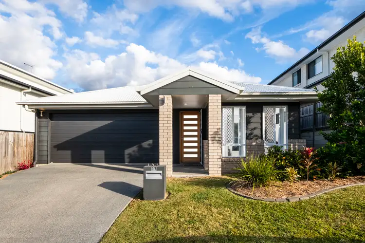 17 Boston Street, Spring Mountain QLD 4300