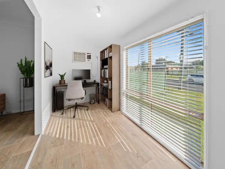 Sixth view of Homely house listing, 5 Diane Court, North Booval QLD 4304