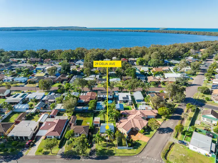 29 Delia Avenue, Budgewoi NSW 2262