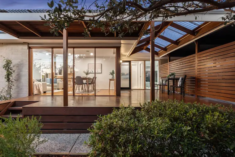 89 Barter Crescent, Forest Hill VIC 3131