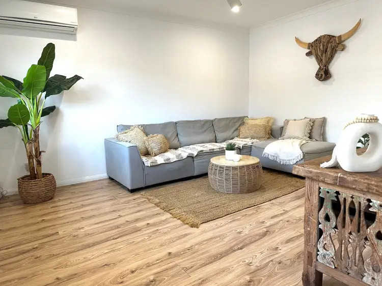 Second view of Homely house listing, 5 Peterborough Ave, Lake Illawarra NSW 2528