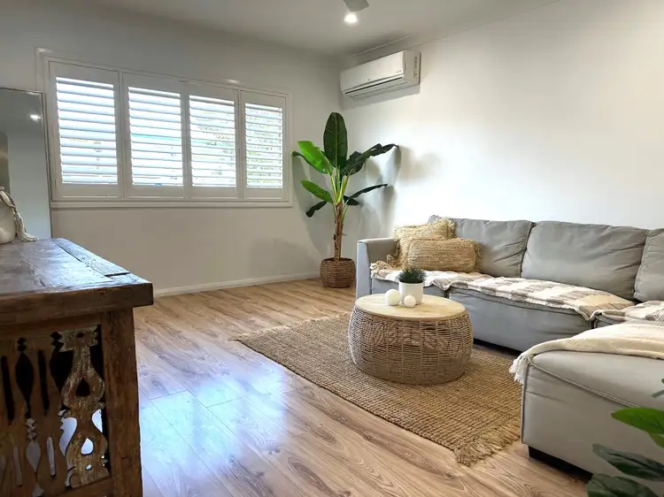 Third view of Homely house listing, 5 Peterborough Ave, Lake Illawarra NSW 2528