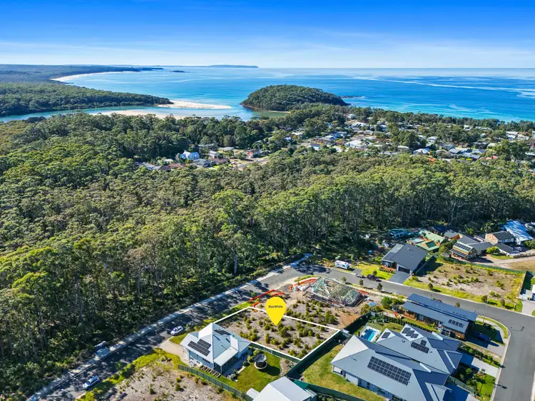 136 Seaspray Street, Narrawallee NSW 2539