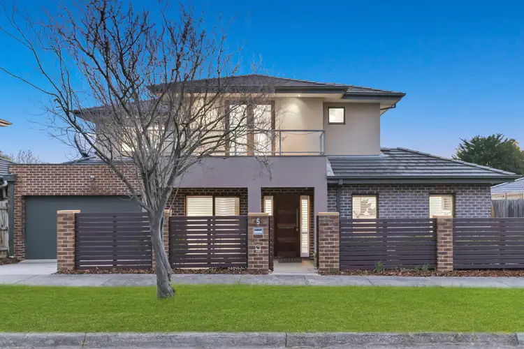 Main view of Homely house listing, 5 Leigh Street, Mount Waverley VIC 3149