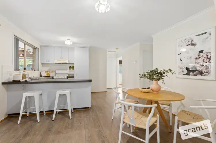 Sixth view of Homely house listing, 4 Glen Court, Narre Warren VIC 3805