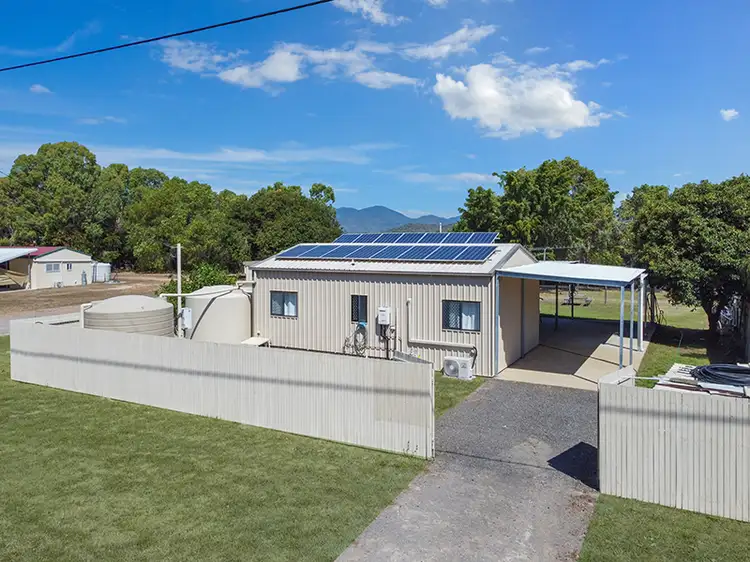 204 Pavia Drive, Nome QLD 4816