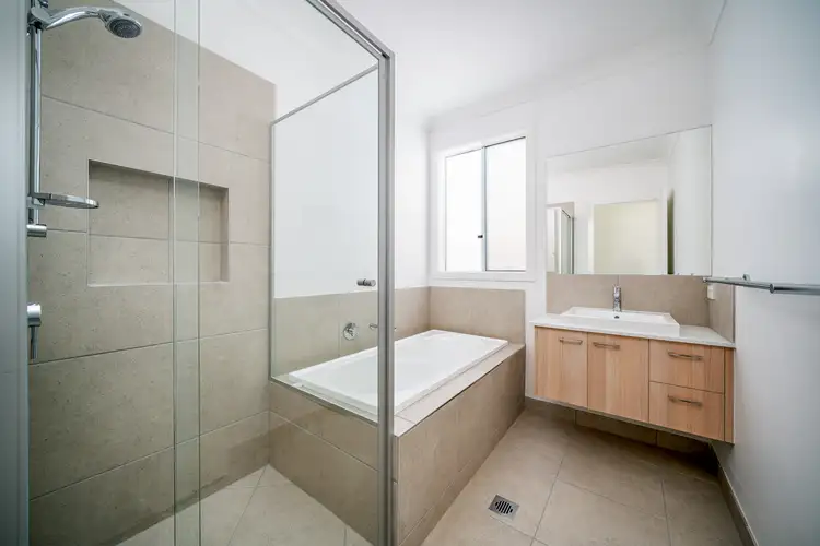 Fifth view of Homely house listing, 7 Mercury Road, Cranbourne East VIC 3977