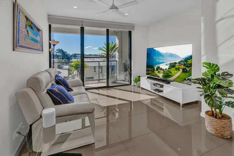 126/37 Sickle Avenue, Hope Island QLD 4212