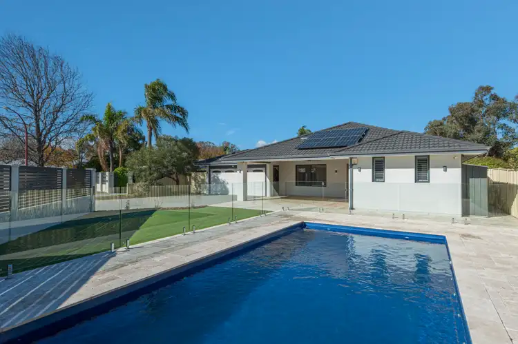 Sixth view of Homely house listing, 6 Holland Place, Wilson WA 6107
