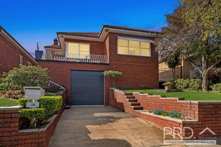 18 Lees Road, Kingsgrove NSW 2208