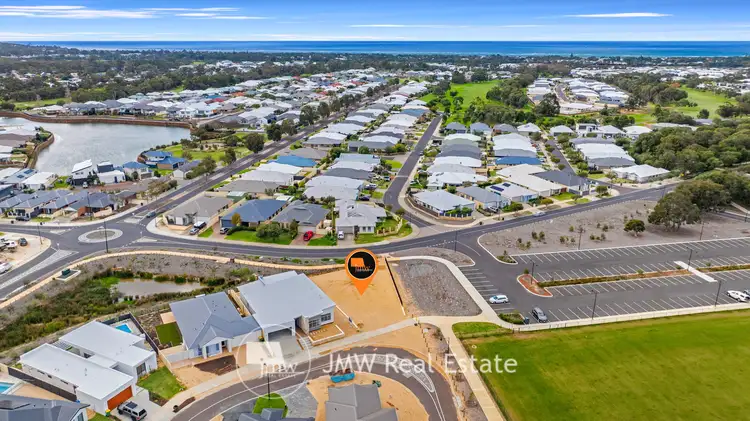 12 Hotchkin Loop, Dunsborough WA 6281