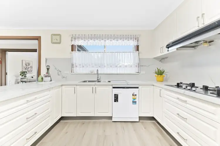 Sixth view of Homely house listing, 2 Sally Close, Wantirna South VIC 3152