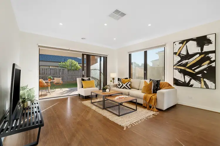 Second view of Homely house listing, 118 Mountainview Boulevard, Cranbourne North VIC 3977