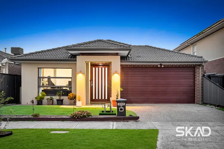 Main view of Homely house listing, 15 Emblem Way, Craigieburn VIC 3064
