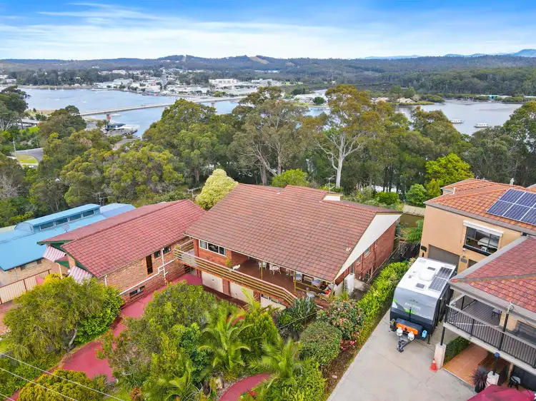 15 Penthouse Place, North Batemans Bay NSW 2536