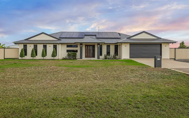 2 Daintree Court, Branyan QLD 4670