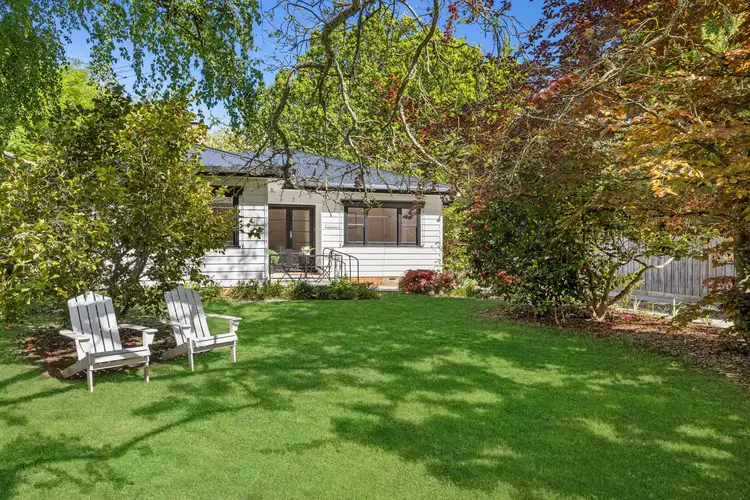 7 Old Lancefield Road, Woodend VIC 3442