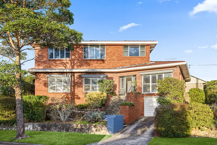4 Cliff Avenue, Peakhurst Heights NSW 2210