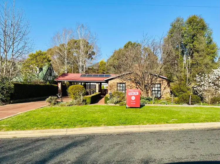 106 Winton Street, Tumbarumba NSW 2653