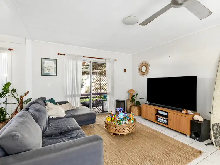 Third view of Homely semi-detached listing, 2/92 Kingscliff Street, Kingscliff NSW 2487