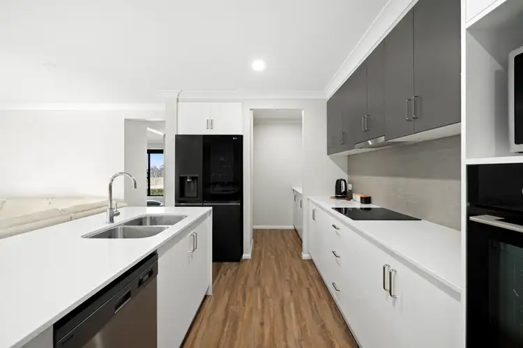 Fifth view of Homely house listing, 29 O'Neill Circuit, Kearneys Spring QLD 4350