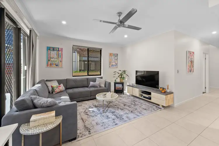 Sixth view of Homely villa listing, 1/15 Ray Street, Runaway Bay QLD 4216