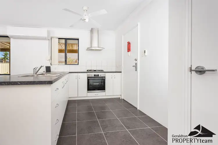 Fifth view of Homely house listing, 10 Castlefin Road, Utakarra WA 6530