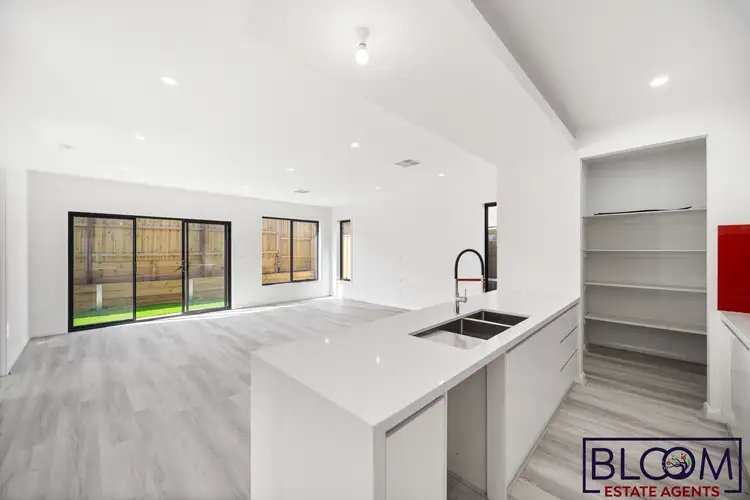 Sixth view of Homely house listing, 7 Hem parkway, Fraser Rise VIC 3336