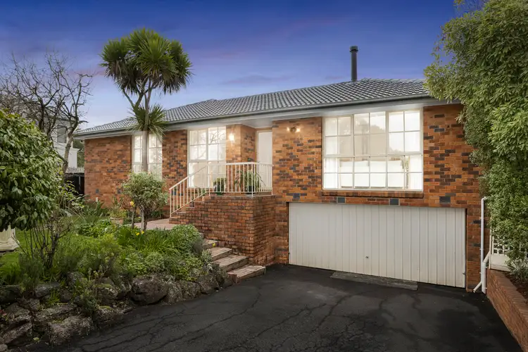 8 Rotherwood Close, Wantirna VIC 3152