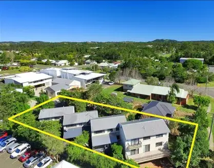 1a/10 Emerald Street